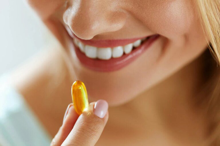 1800x1200 woman taking supplement other.jpg