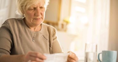 old woman reading instructions for a medicine 639794290 58af3e8d3df78cdcd8445bee.jpg